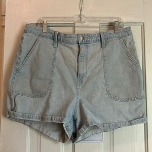High waisted light wash denim shorts